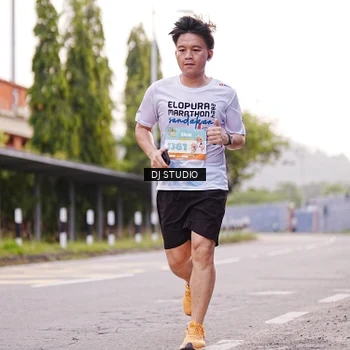 Runner Photo 8366090