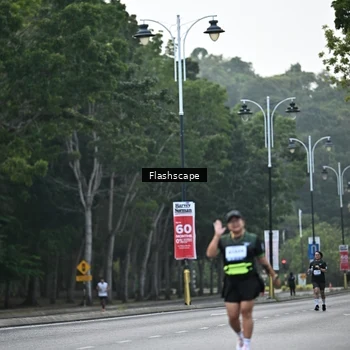 Runner Photo 8366092