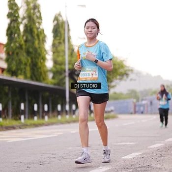 Runner Photo 8366101