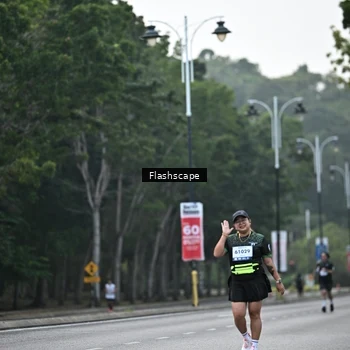 Runner Photo 8366105