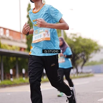 Runner Photo 8366108