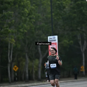 Runner Photo 8366115