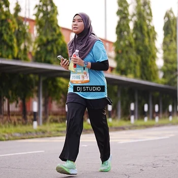 Runner Photo 8366121