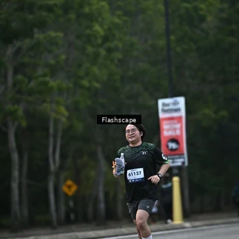 Runner Photo 8366125