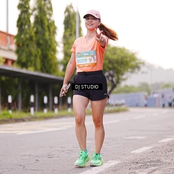 Runner Photo 8366139