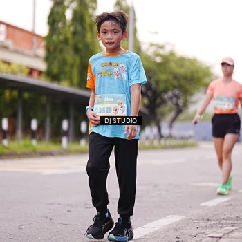 Runner Photo 8366144