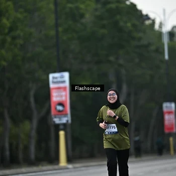 Runner Photo 8366170