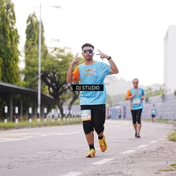 Runner Photo 8366219