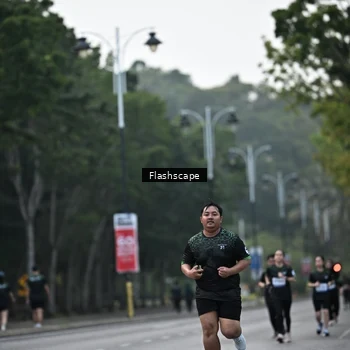 Runner Photo 8366243