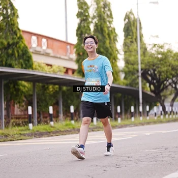 Runner Photo 8366252
