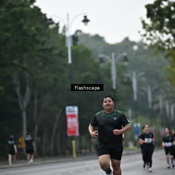 Runner Photo 8366264