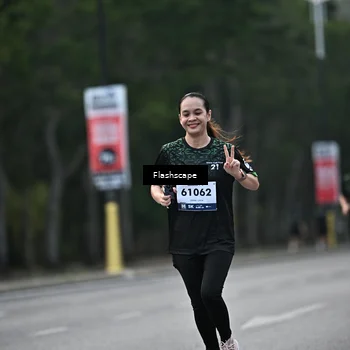 Runner Photo 8366275