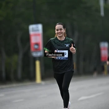 Runner Photo 8366290