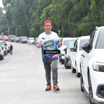 Runner Photo 8366292