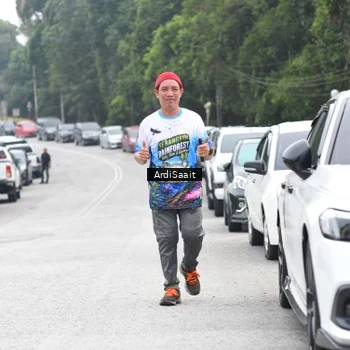 Runner Photo 8366297