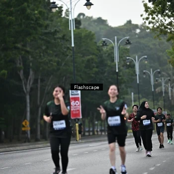 Runner Photo 8366300