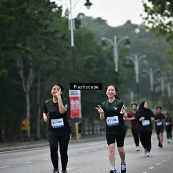 Runner Photo 8366301
