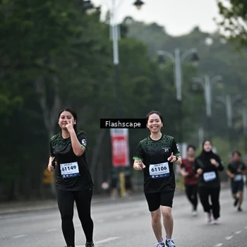 Runner Photo 8366348