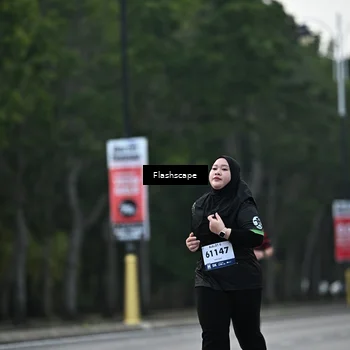 Runner Photo 8366364