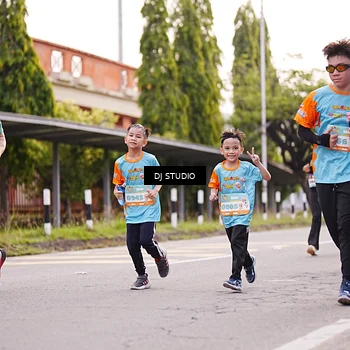 Runner Photo 8366371
