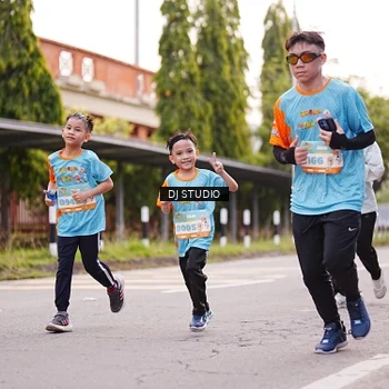 Runner Photo 8366395