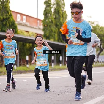 Runner Photo 8366400