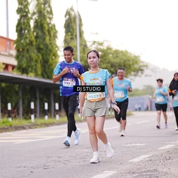 Runner Photo 8366435