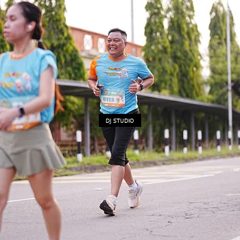 Runner Photo 8366453