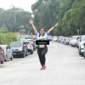 Runner Photo 8366459