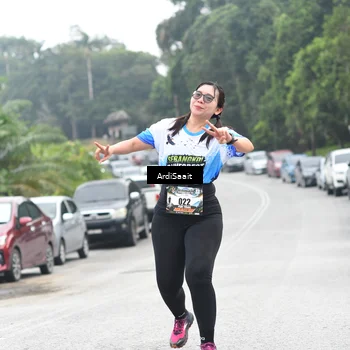 Runner Photo 8366464
