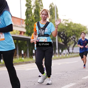 Runner Photo 8366473