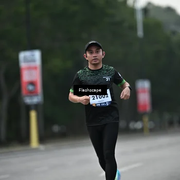 Runner Photo 8366477