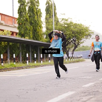 Runner Photo 8366498