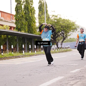 Runner Photo 8366499
