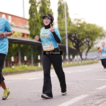 Runner Photo 8366552