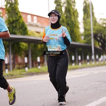 Runner Photo 8366559