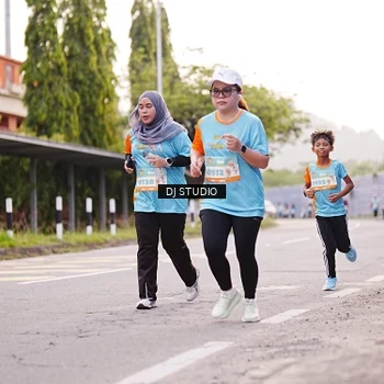 Runner Photo 8366566