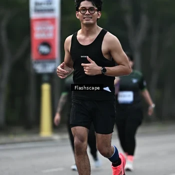 Runner Photo 8366582