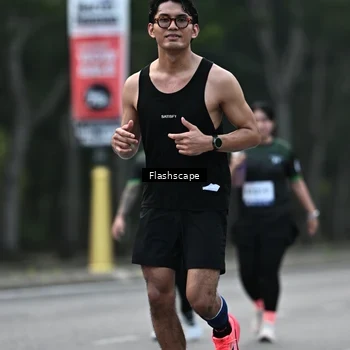 Runner Photo 8366586