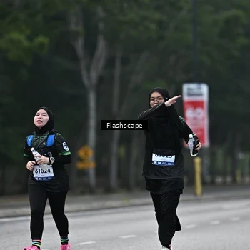 Runner Photo 8366625