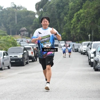 Runner Photo 8366627
