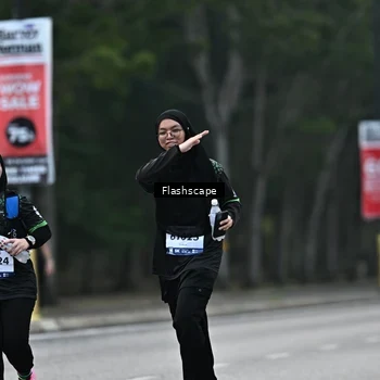 Runner Photo 8366629