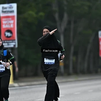 Runner Photo 8366631