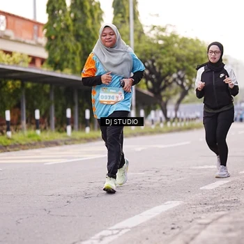 Runner Photo 8366635