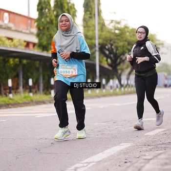 Runner Photo 8366636