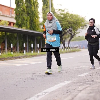 Runner Photo 8366640