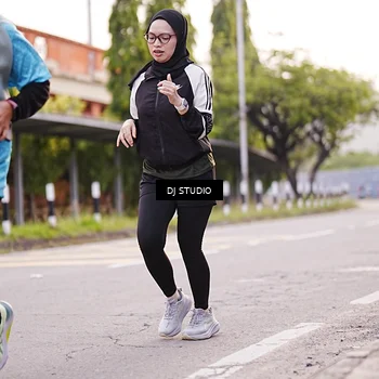 Runner Photo 8366656