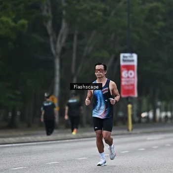 Runner Photo 8366662
