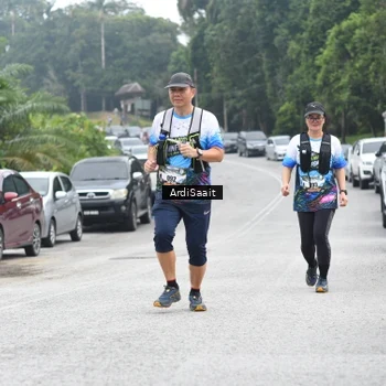 Runner Photo 8366665