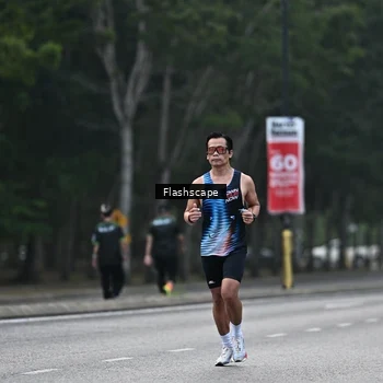 Runner Photo 8366669
